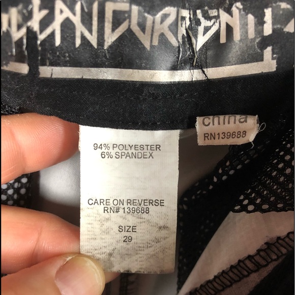 Ocean Current shorts - Picture 5 of 5